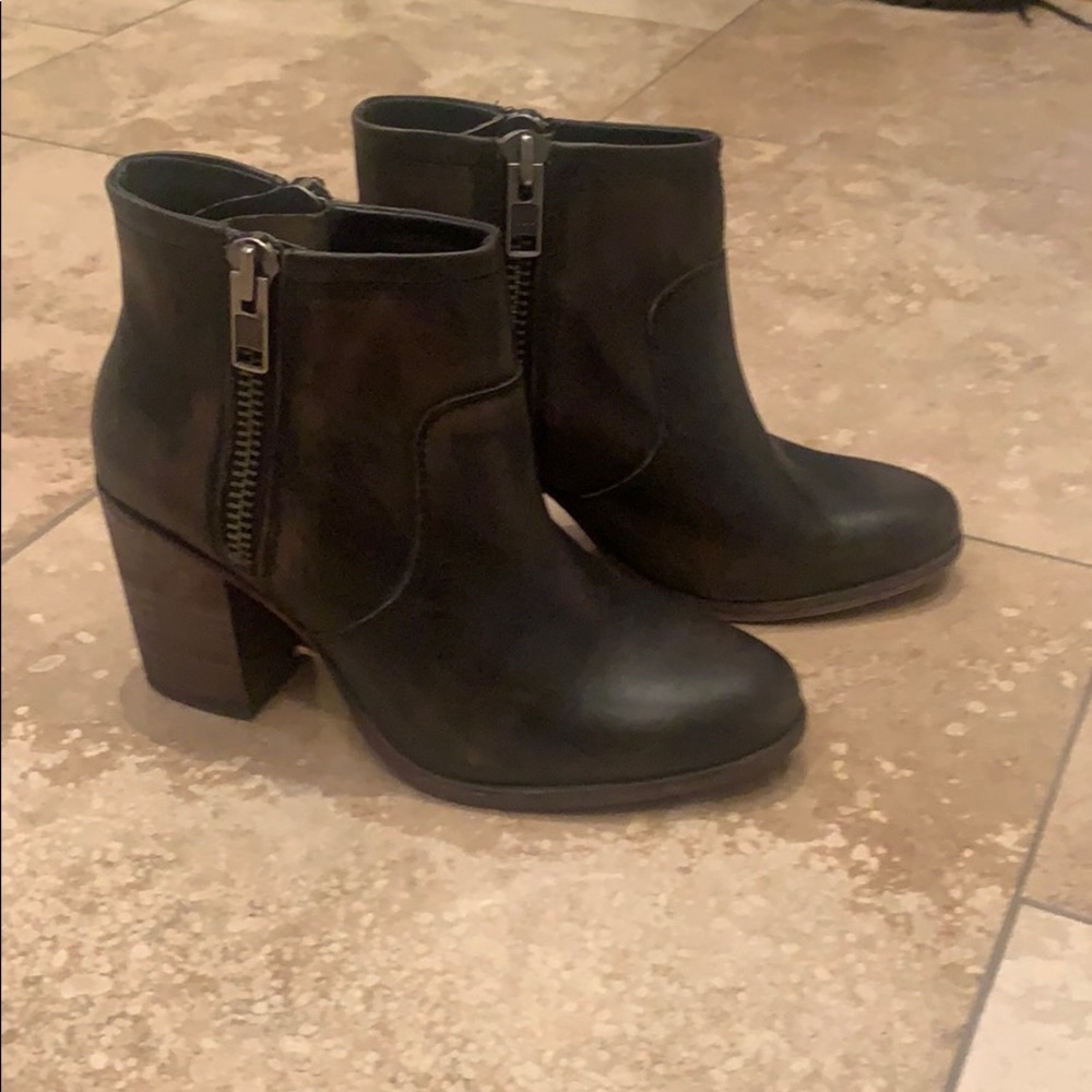 Booties - Picture 1 of 7
